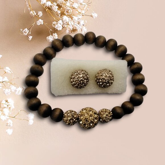Retired Stella & Dot Prosper Wood Bead Bracelet w/Gold Pave Ball Stud Earrings - Picture 4 of 5